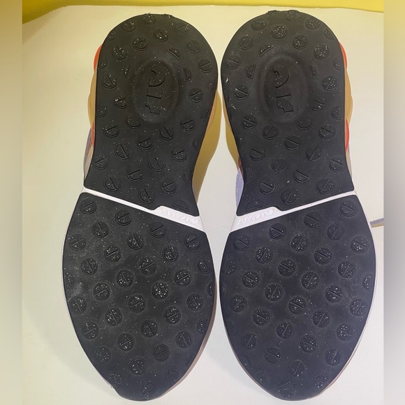 Nike Air Max - Picture 6 of 7